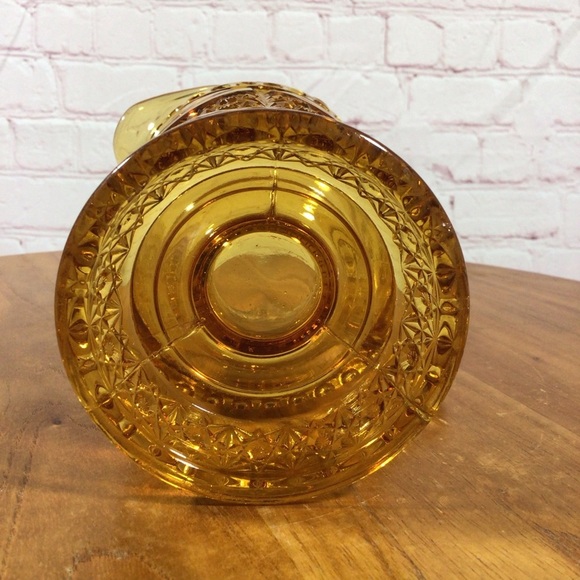 Vintage Richards and Hartley Daisy and Buttons Amber Glass Footed Pitcher - Picture 6 of 6